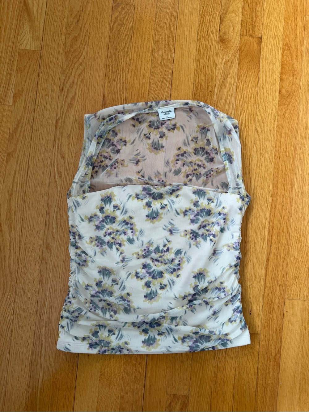 Abercrombie & Fitch Ava Floral Mesh Ruched Top Cream Size S - Picture 2 of 5